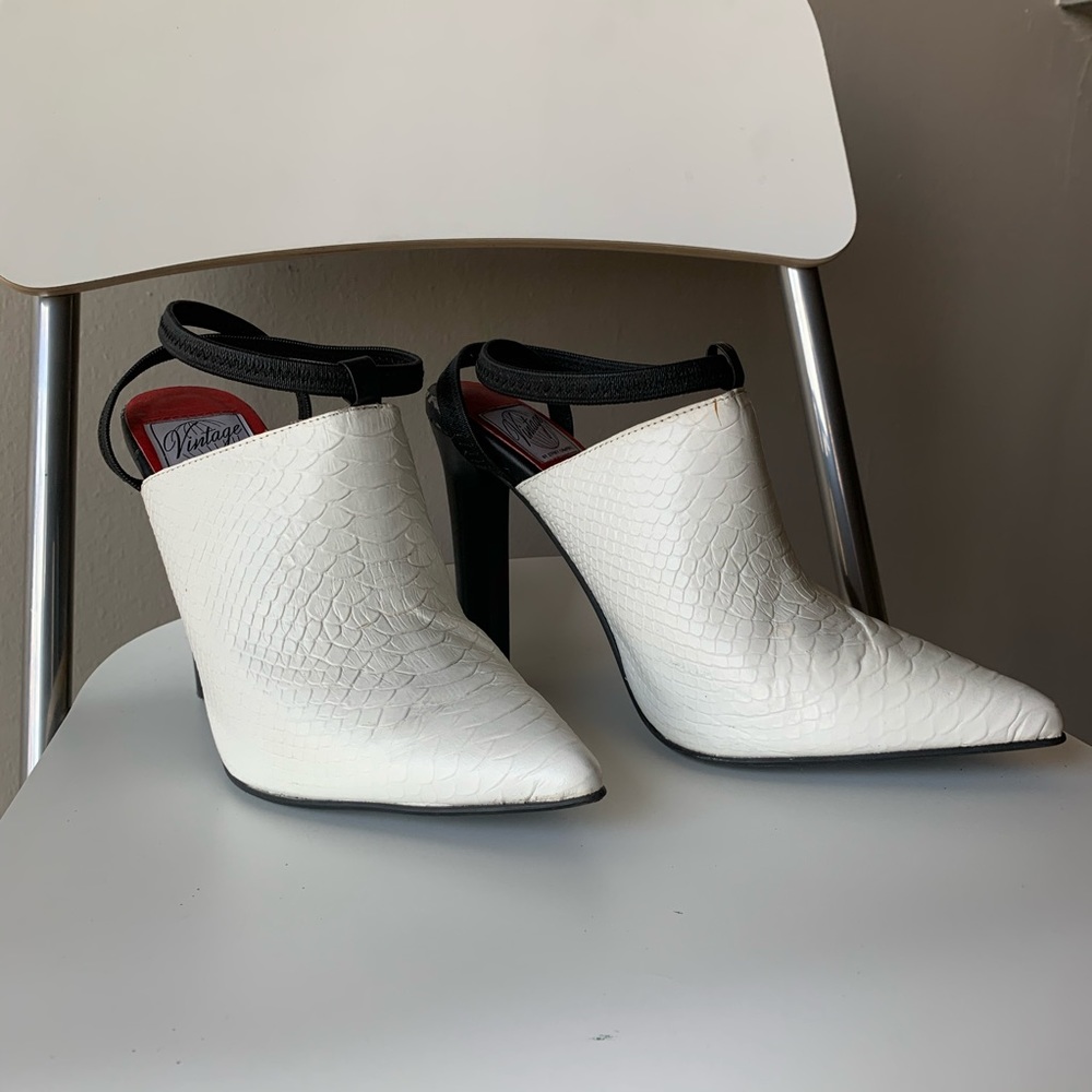 White faux snake skin mules_Jeffery Campbell👡👡